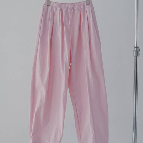 【anuke】 Volumetuck Cocoon Pants