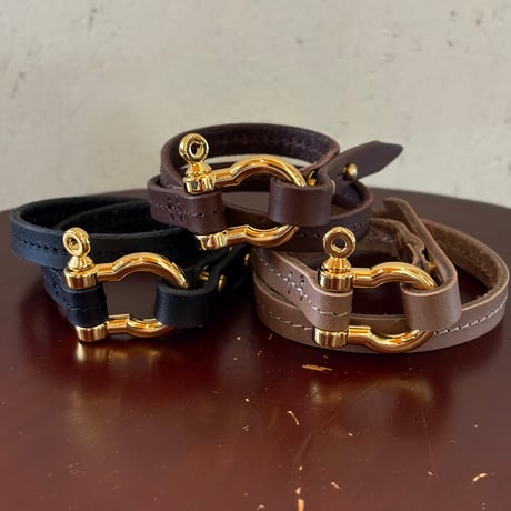 【ATELIER BRUGGE】　Horse shoe narrow leather bracelet