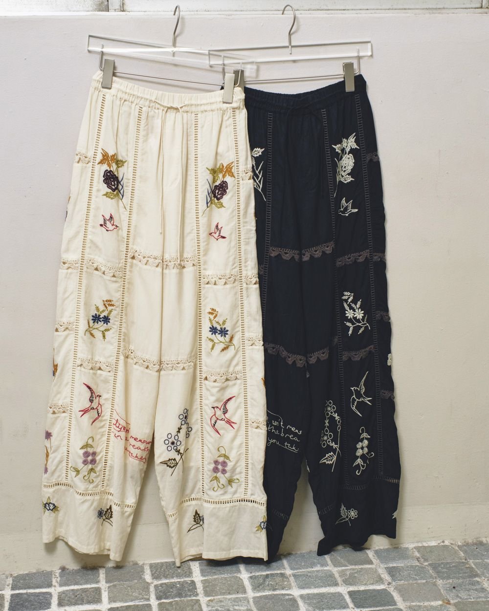 k*a様 【TODAYFUL】Embroidery Patchwork Trou TODAYFUL/トゥデイフル】Embroidery Patchwork Trousers/エン