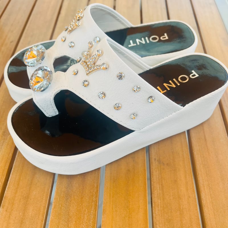 ♡Laru♡★おまとめ割引できます♪　ビジュー付サンダル♡ キラキラビジューがかわいい♡ツイード厚底サンダル | loner