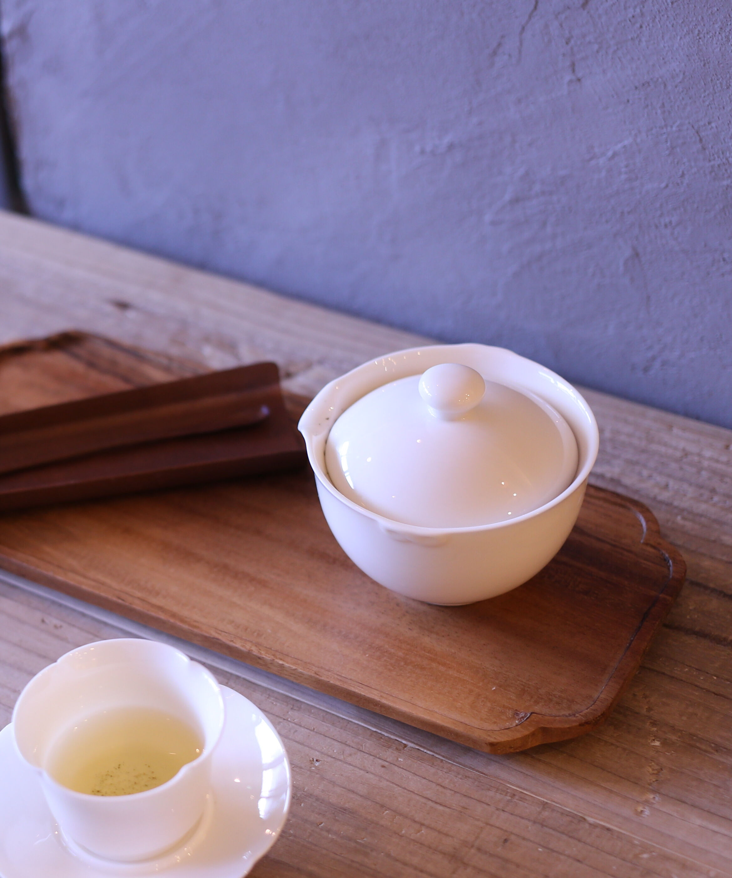 乳白磁蓋椀［絞り出しタイプ］ | ことこ茶店