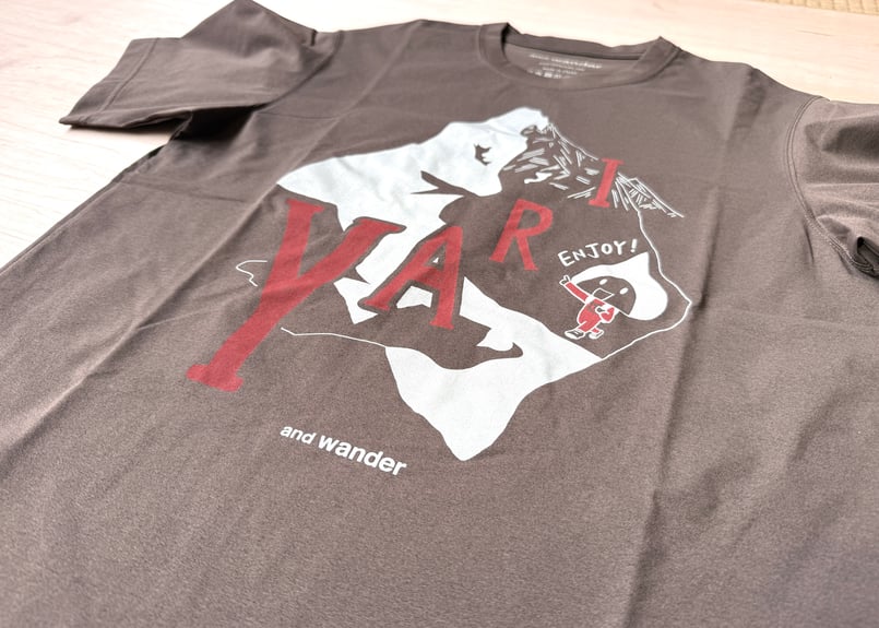 YARI柄】and wander × 鈴木ともこ コラボTシャツ | Yarigatakes