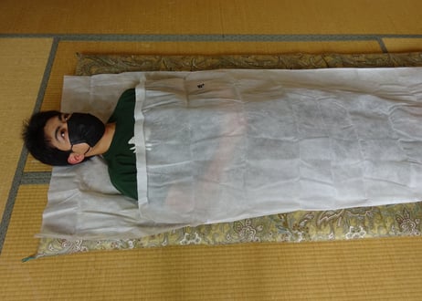 不織布インナーシーツ
