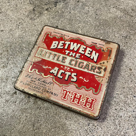 1950’s “Between The Acts” タバコ缶