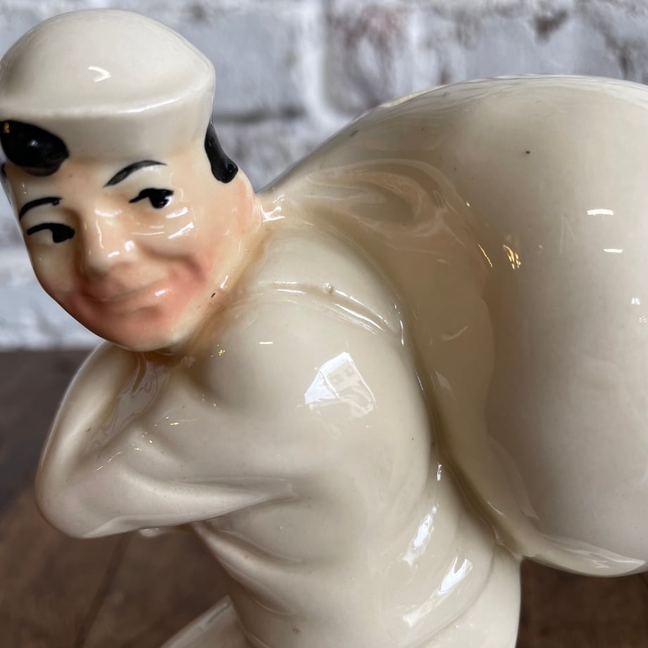 682182230d04b9fb9304a734