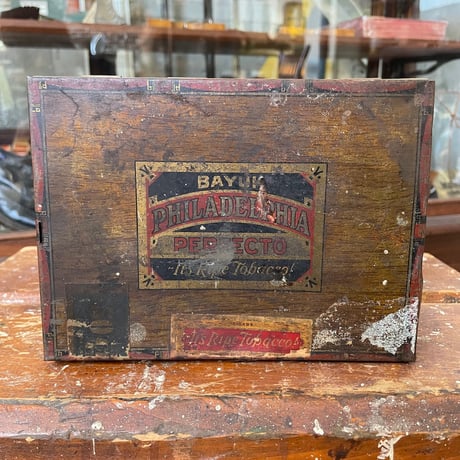 1930’s “BAYUK PHILADELPHIA” タバコ缶