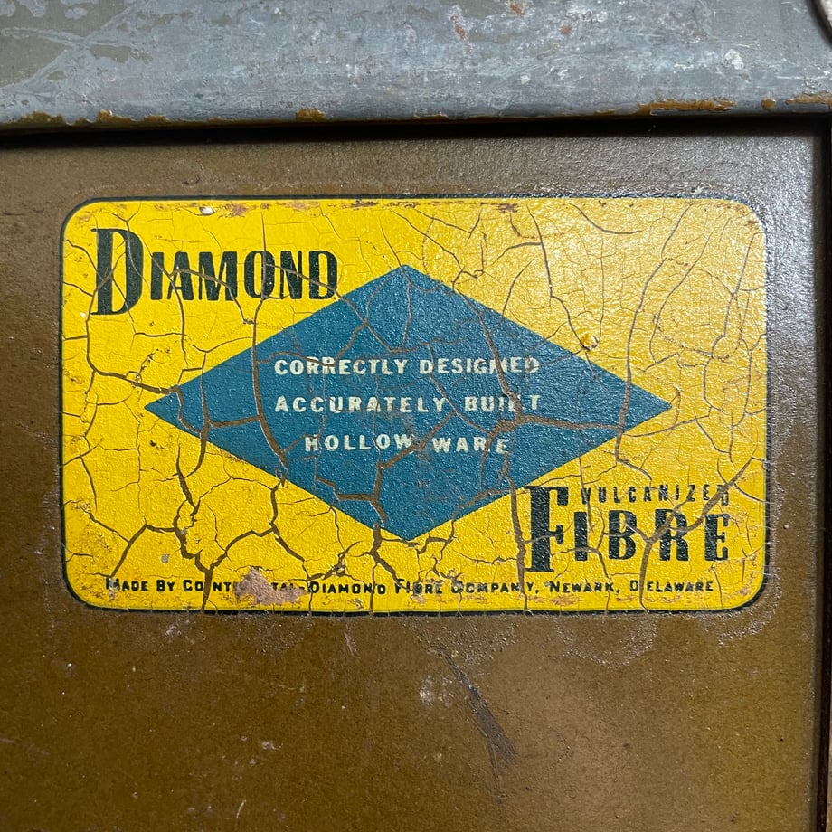 68f9af401435c16d2a3e75a8