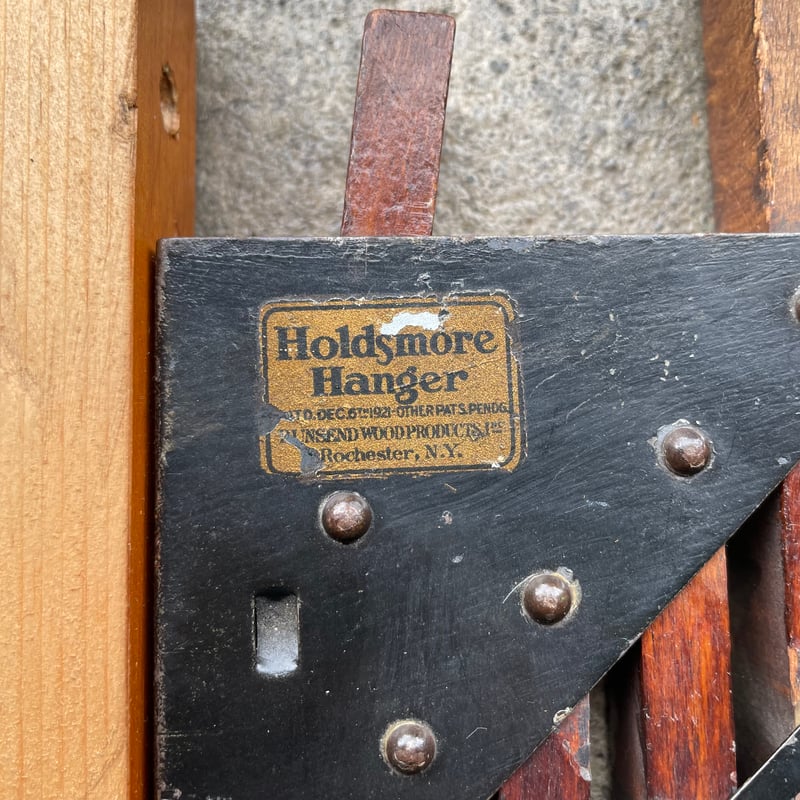 1920's “Holdsmore Hanger” ウォールハンガー | 7miles fro