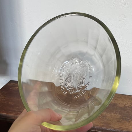 ガラスハットモールド