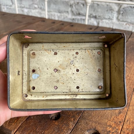 1930’s 壁掛け Tin缶