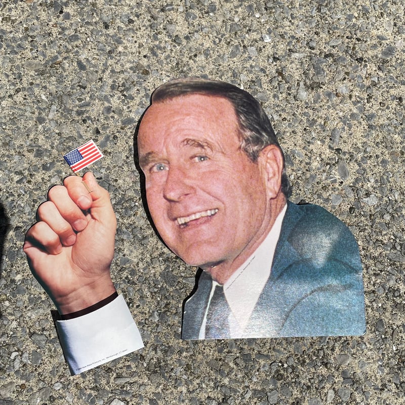残りわずか！】1990's ブッシュ大統領 ジョークグッズ | 7miles from th