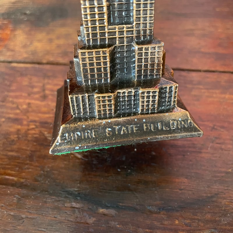 エンパイア・ステート・ビル 鉛筆画 ニューヨーク市のスカイライン、ペンとインクのスケッチ画