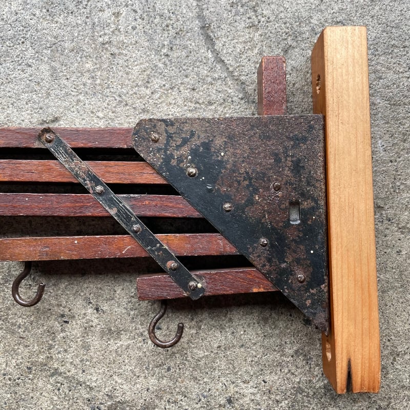 古いウォールハンガー ハンガー 無垢 ウォルナット材 ウォールコートハンガー 70cm ＆ 4連