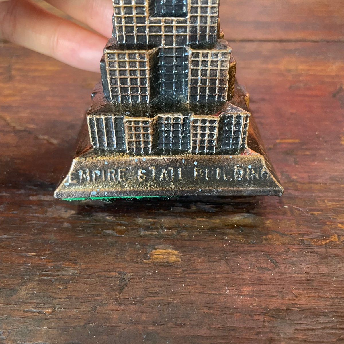 1950's エンパイアステートビル デッドストック | 7miles from the Dr