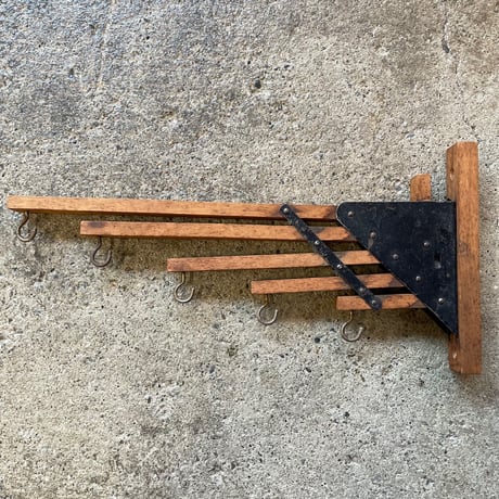 1920’s “Holdsmore Hanger” ウォールハンガーラック