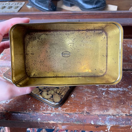 1930’s ナッツ缶