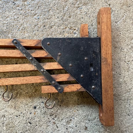 1920’s “Holdsmore Hanger” ウォールハンガーラック