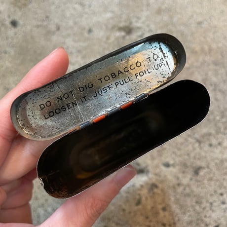 1950’s SIR WALTER RALEIGH タバコ缶