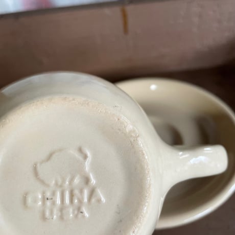 1960’s Buffalo China カップ&ソーサー