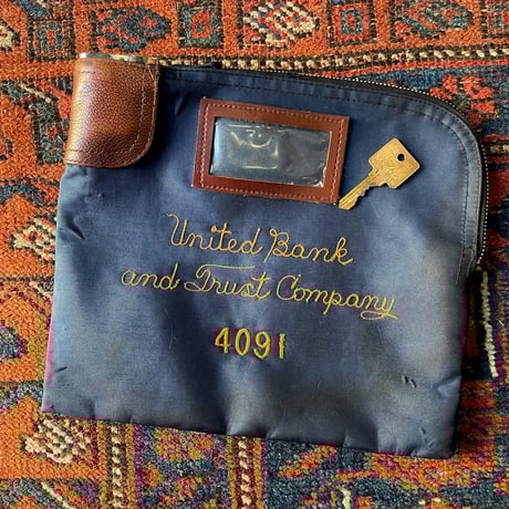 マネーバッグ | STORES