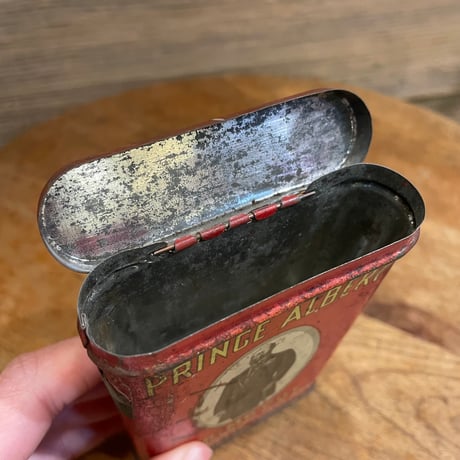 1950’s “PRINCE ALBERT” タバコ缶