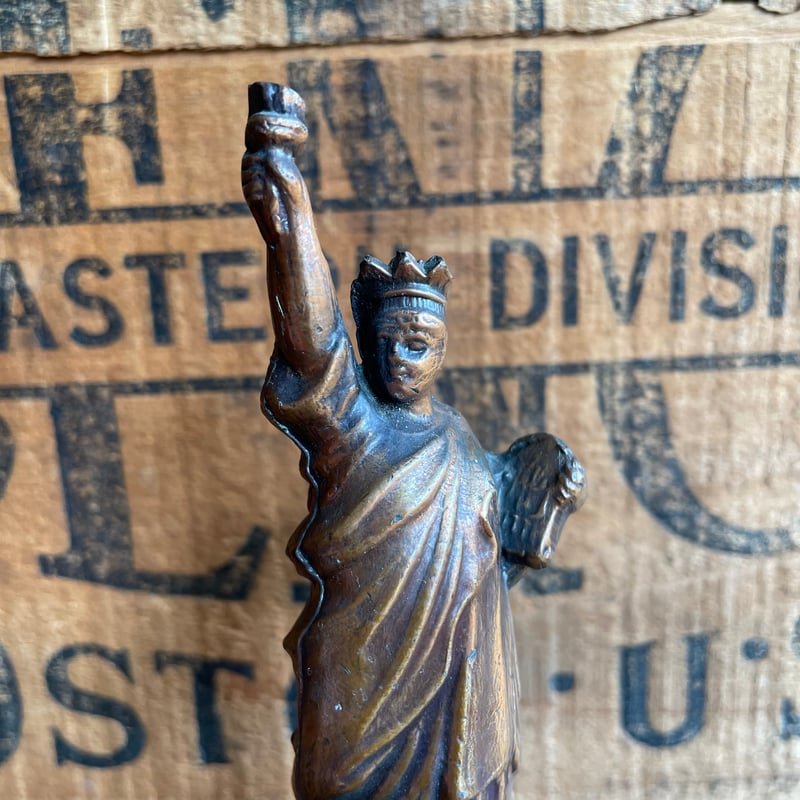 1940's 自由の女神像 オブジェ | 7miles from the Dreamland