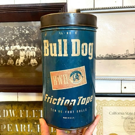 1950’s BULLDOG 缶