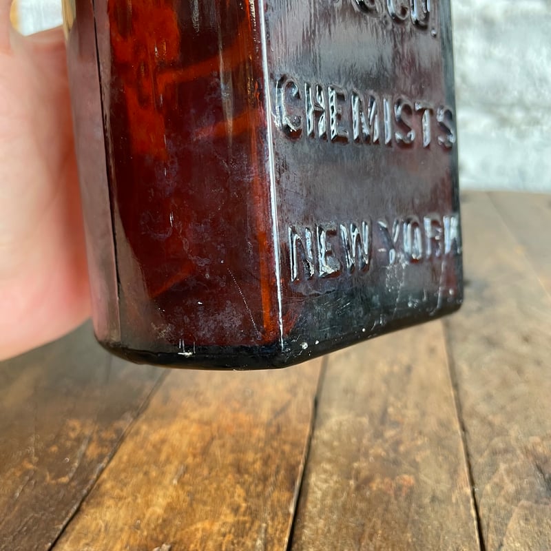 1920's 薬瓶 ブラウンボトル “NEW YORK” | 7miles from the