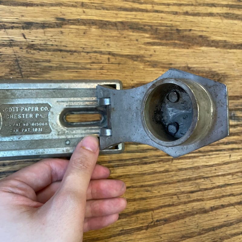 1930's トイレットペーパーホルダー | 7miles from the Dreamland