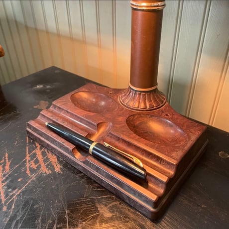 BAKELITE Banker's Desk Lamp
