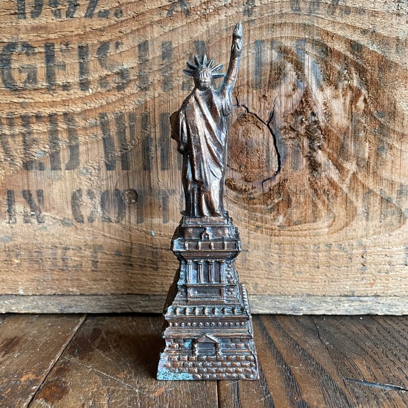 1970's 自由の女神像 オブジェ | 7miles from the Dreamland