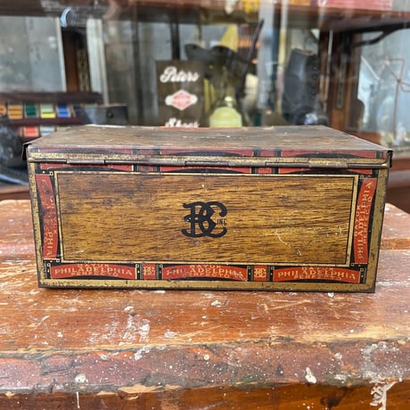 1930’s “BAYUK PHILADELPHIA” タバコ缶