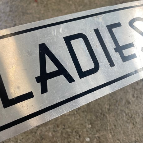 1940-50’s “LADIES/GENTLEMEN” メタルサイン ペア