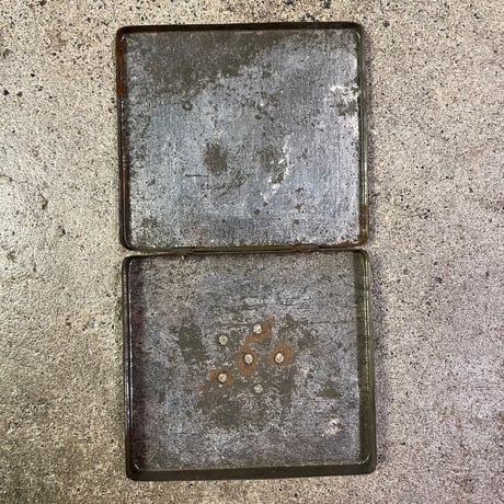 1950’s “Between The Acts” タバコ缶