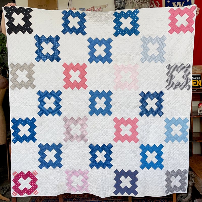 「希少120年前の✨アンティークキルトタペストリー＊歴史と美しさが息づく一点物」 希少120年前の✨アンティークキルトタペストリー＊歴史と美しさ