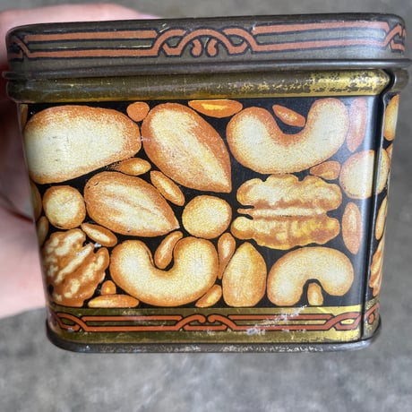 1930’s ナッツ缶