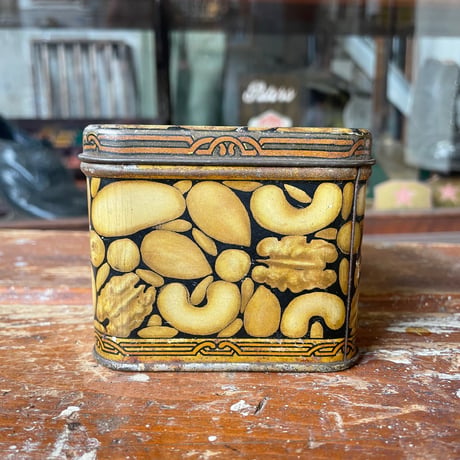 1930’s ナッツ缶