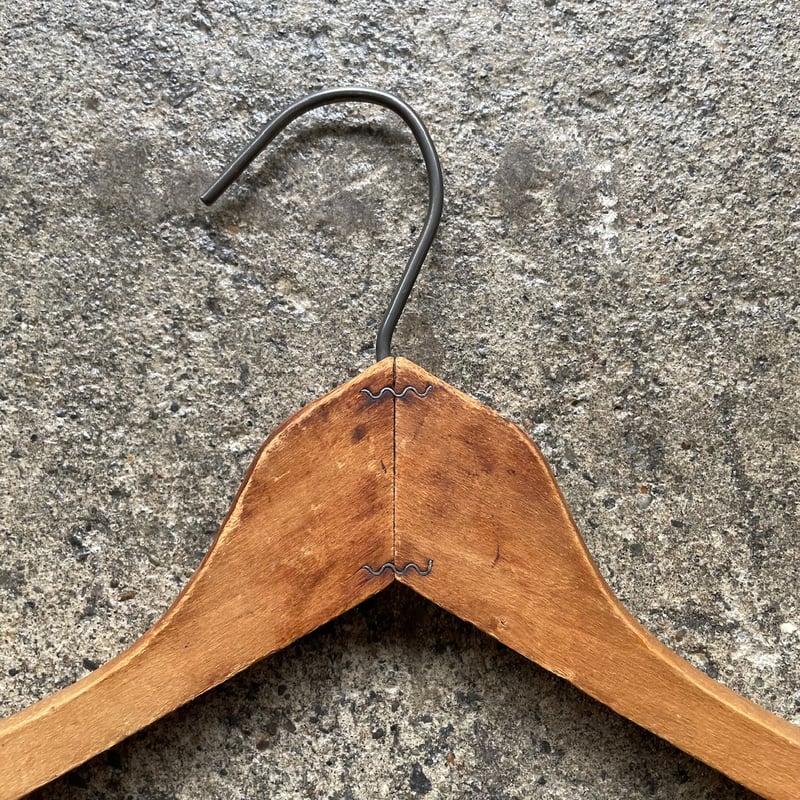 ビンテージ ハンガー アメリカ 木製 ホテルSTATLER HOTELS Vintage Wooden Clothing Hanger Hotel Victoria N.Y.C. Flat