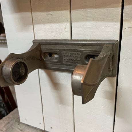 1930’s トイレットペーパーホルダー