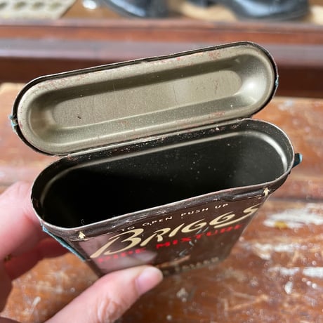 1950’s “BRIGGS” タバコ缶