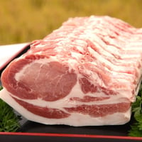 【白河高原清流豚】ロース1本分 （ブロック1㎏ 切身900g 焼肉用1㎏ しゃぶしゃぶ用1㎏ 味噌漬け10枚）