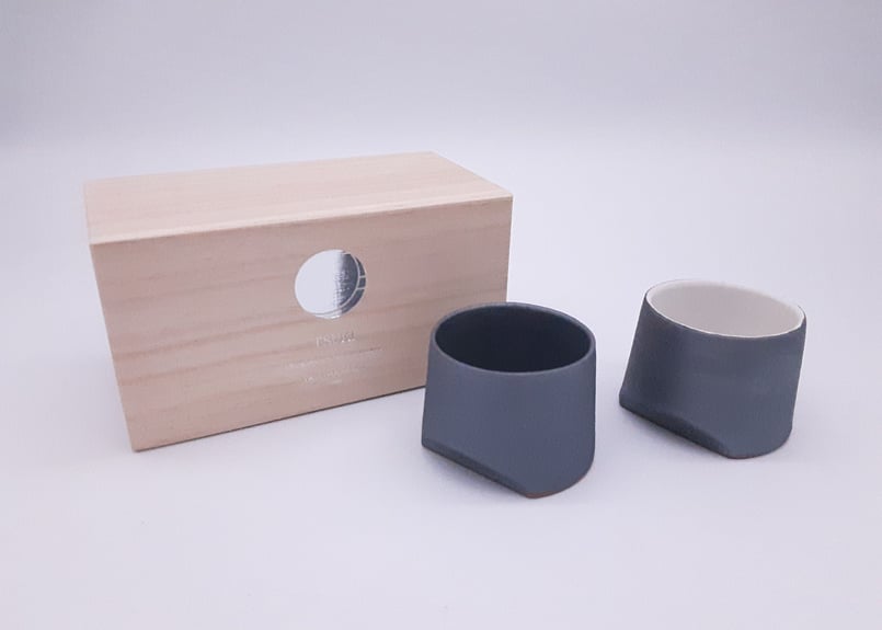 TSUKI／YUKI】Cup 45 ギフトセット（桐箱入り） | 丸三安田瓦工業