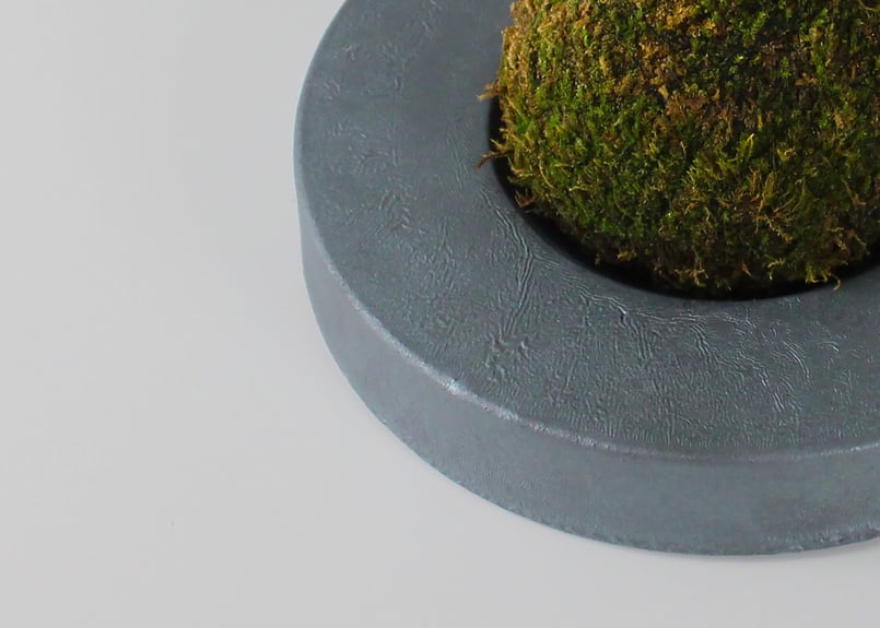 MYK】KOKEDAMA-kubo 苔玉-窪 | 丸三安田瓦工業オンラインストア MYK】KOKEDAMA-kubo 苔玉-窪 | 丸三安田瓦工業オンラインストア