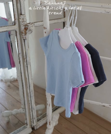 25[予約]BANANAJ joy u-neck tee