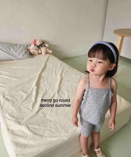 66[予約]merry go round garden set