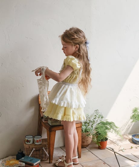 52[予約]FLO prin apron