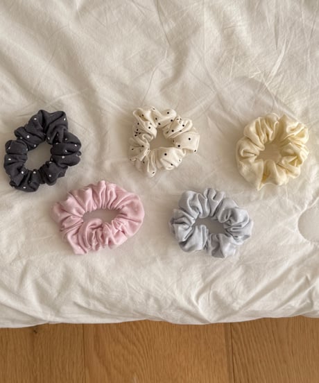 78[予約]ninibello dot scrunchie