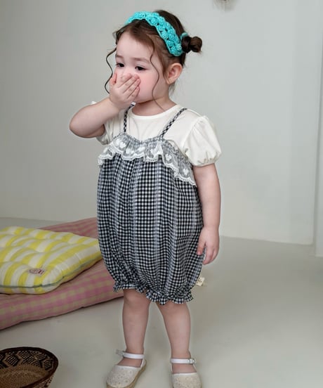 16[予約]mydaughter mono check lace romper putty set