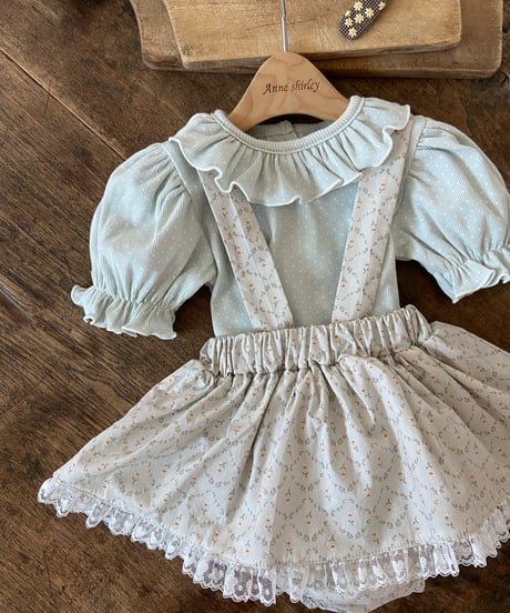 21[予約]anneshirley grayish frill dot t-shirt