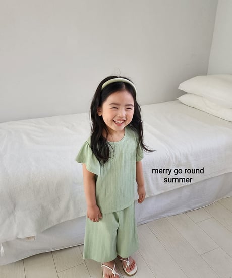 5[予約]merry go round frill set